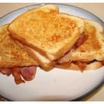 Not your average grilled cheese - www.momwithcookies.com #fullyloadedgrilledcheese #grilledcheese #grilledcheesewithbacon #grilledcheesewithtomatoes #grilledcheesewithonions #grilledcheesewithsauteedonions #notyouraveragegrilledcheese #grilledcheesewithatwist #thebestgrilledcheese #bacongrilledcheese