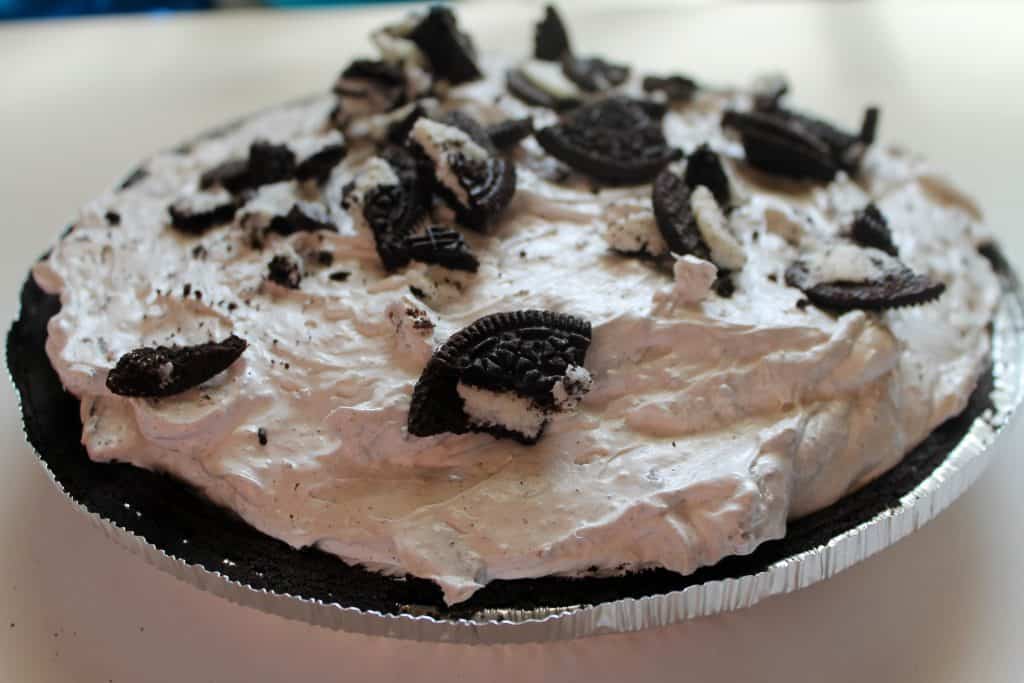 Finished oreo cream pie with extra oreos added on top.