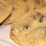 Chocolate Chunk Cookies - www.momwithcookies.com #chocolatechunkcookies #chocolatecookies #cookies #chewychocolatecookies #softchocolatecookies #recipes