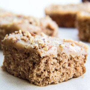 oatmeal cake with caramel pecan frosting