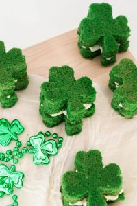 shamrock whoopee pies