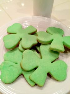 shamrock shaped cookies