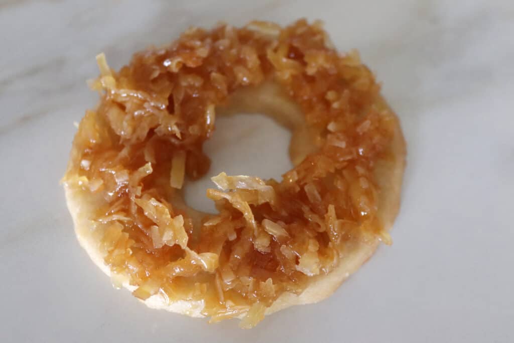 caramel coconut topping added to the cookie ring